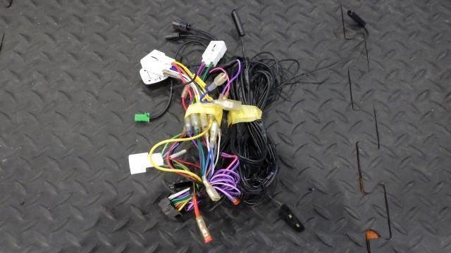 【宮城 塩釜発】中古 カーナビゲーション アクア DAA-NHP10 社外品 Carrozzeria（カロッツェリア） AVIC-RW710 7インチ