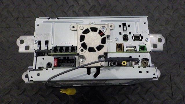 【宮城 塩釜発】中古 カーナビゲーション アクア DAA-NHP10 社外品 Carrozzeria（カロッツェリア） AVIC-RW710 7インチ