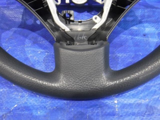 【宮城 塩釜発】中古 ステアリングホイール ムーヴ DBA-LA110S 純正品 ※インフレーター、ホーンパット無し