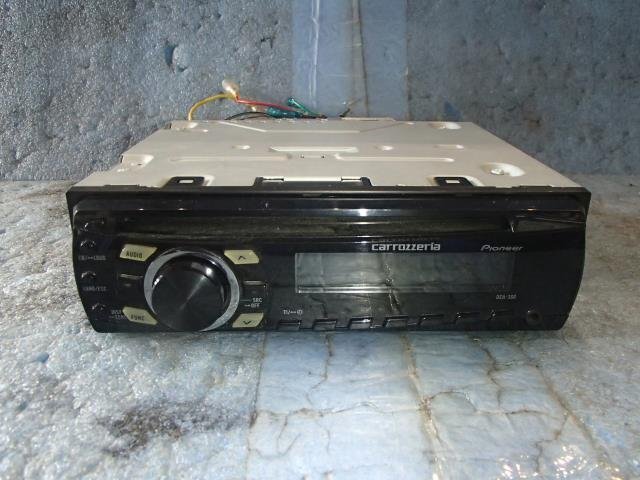 【青森発】オーディオ　カロッツェリア、DEH-360、1DIN、ラジオ、CD、AUX、テスト済