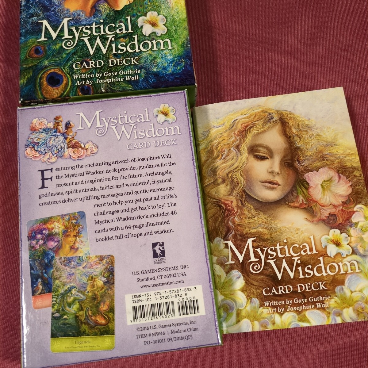 Mystical Wisdom Card Deck 英語版解説書付き