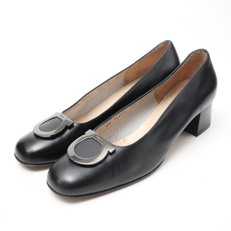 MH0782*イタリア制 サルヴァトーレフェラガモ 8C(25cm相當(dāng)) ガンチーニ レザーパンプス FRULLY 靴 ブラック Salvatore Ferragamo