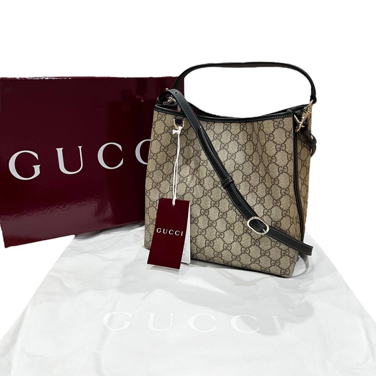 国内発送 GUCCI グッチ GGエンブレム ショルダーバッグ 847090 Yahoo!オークション - GUCCI グッチ GGエンブレム スモール