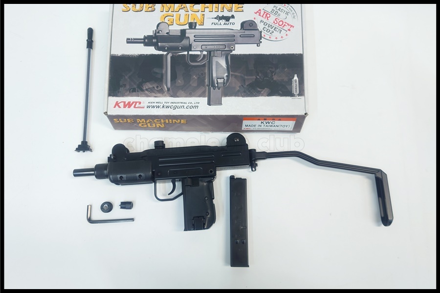 東京)KWC UZI サブマシンガン CO2ガスブローバック