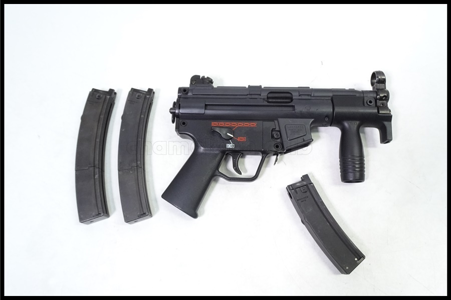 東京)マルゼン MP5KA4 ガスブローバック 予備マガジン付