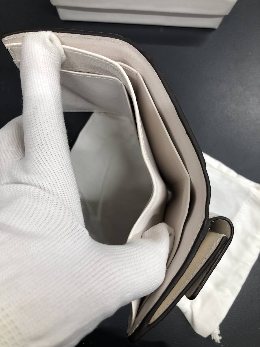 HB3801　クロコダイル 財(cái)布 小銭入 カード入 ワニ革 三つ折り財(cái)布 コンパクトウォレット レザー 箱付き 未使用品