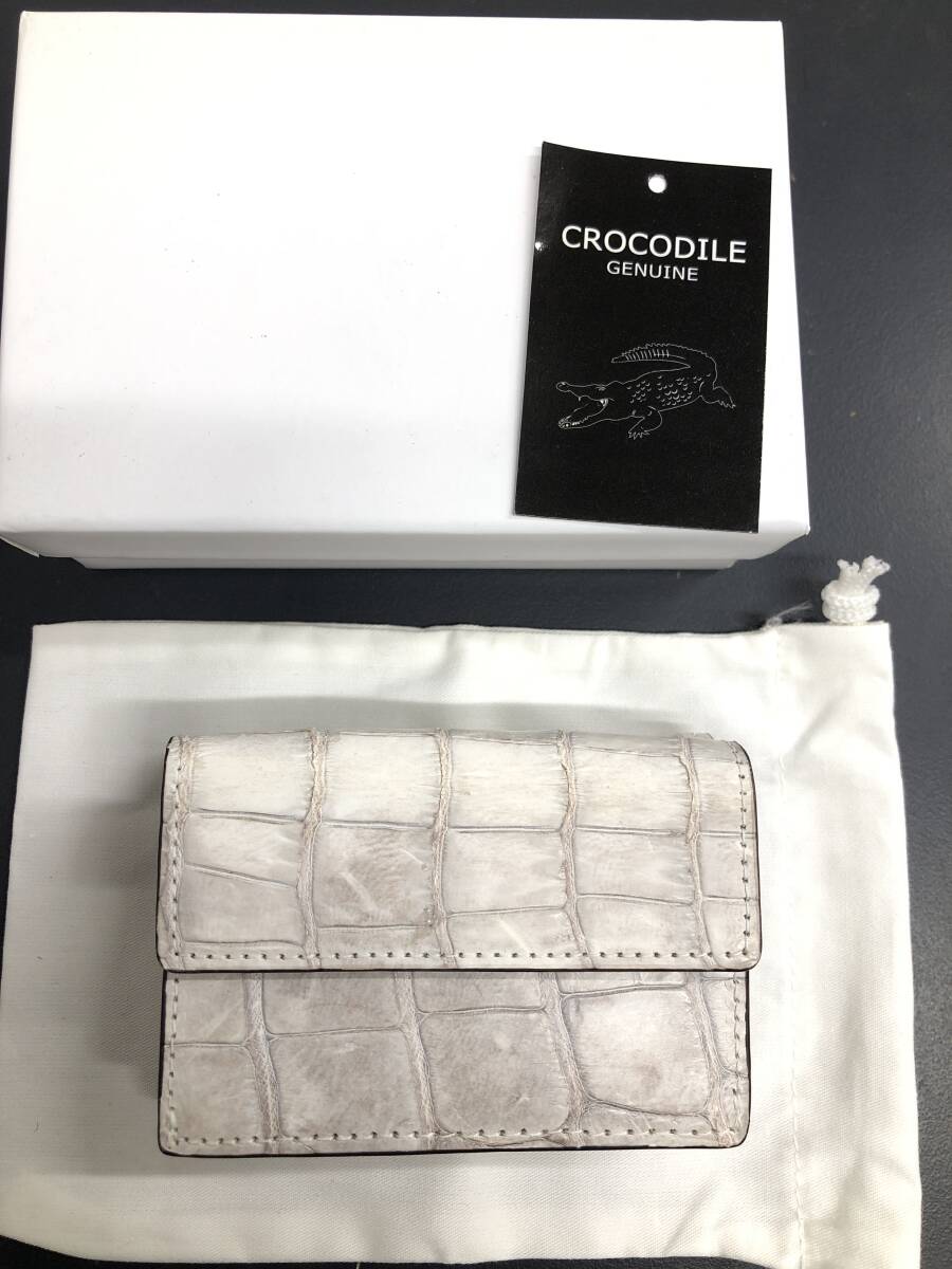 HB3962　クロコダイル 財布 小銭入 カード入 ワニ革 三つ折り財布 コンパクトウォレット レザー 箱付き 未使用品