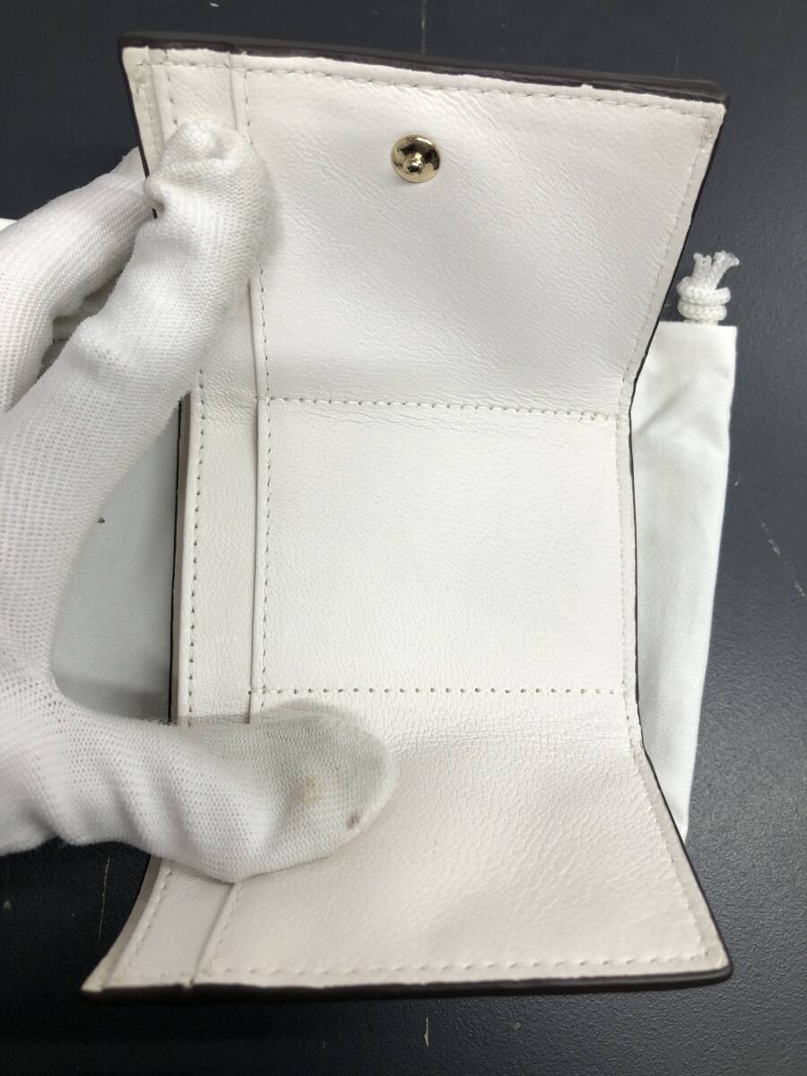 HB3962　クロコダイル 財布 小銭入 カード入 ワニ革 三つ折り財布 コンパクトウォレット レザー 箱付き 未使用品