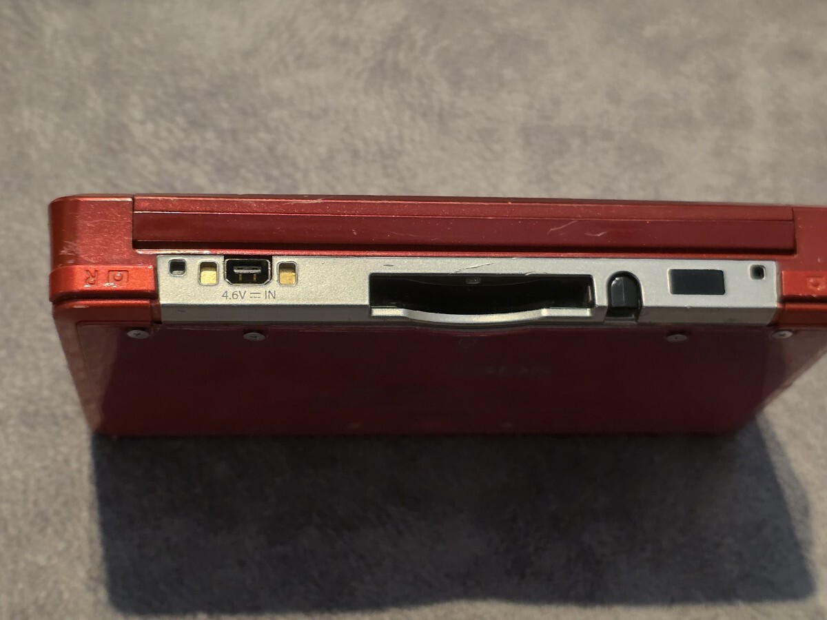 3DS レッド