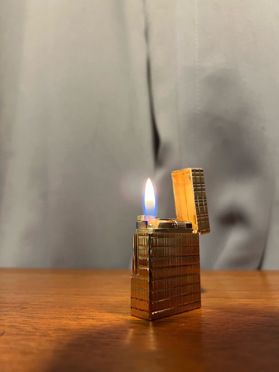  прекрасный товар ) S T Dupont зажигалка Gold линия 1 курение . оригинальный газ баллон сжатого газа имеется стандартный с коробкой 