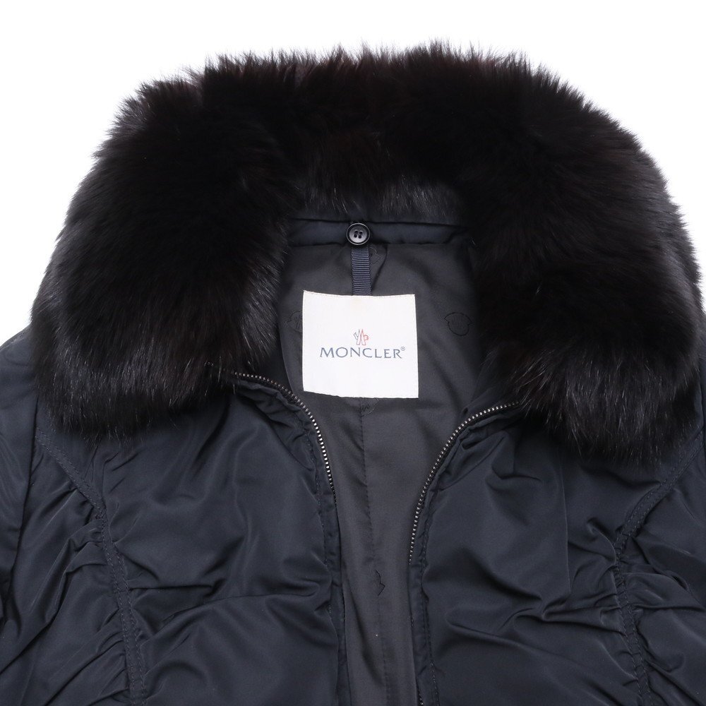 ■美品■モンクレール■ファー 付 ダウンジャケット ブラック 0 ファッション アウター 上著 羽織 洋服 婦人 レディース MRM BL15-1