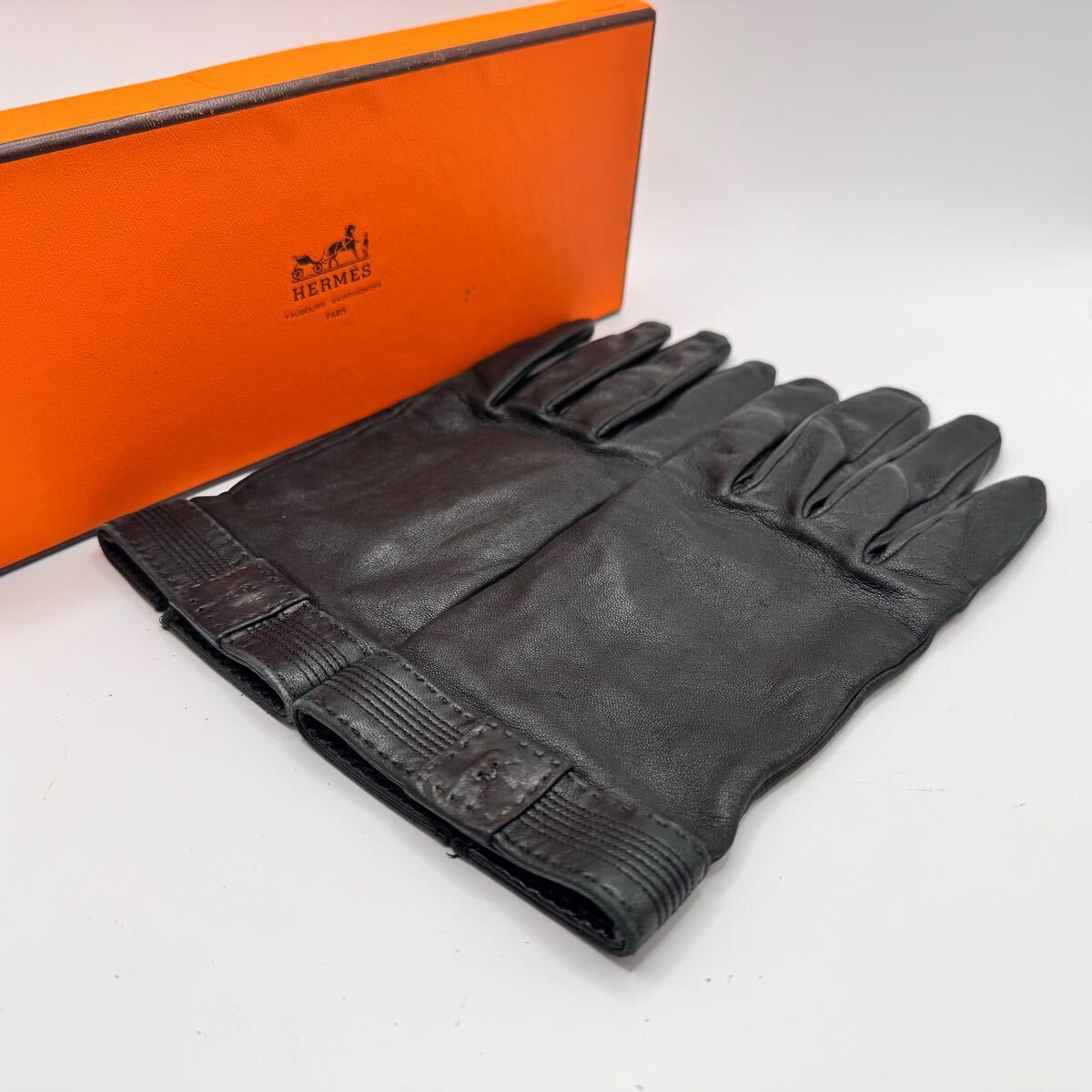 【未使用品】HERMES エルメス レザー 羊革 グローブ ブラック 手袋 HERMES エルメス レザーグローブ ブラック 手袋 黒(服飾小物