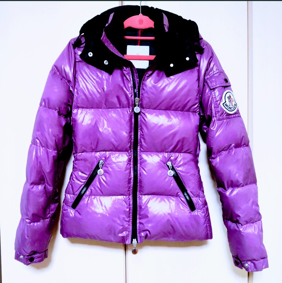 送料無料 モンクレール バディア MONCLER BADIA ダウンジャケット デカワッペン/デカロゴ フード付き ピンク サイズO S~M_画像2