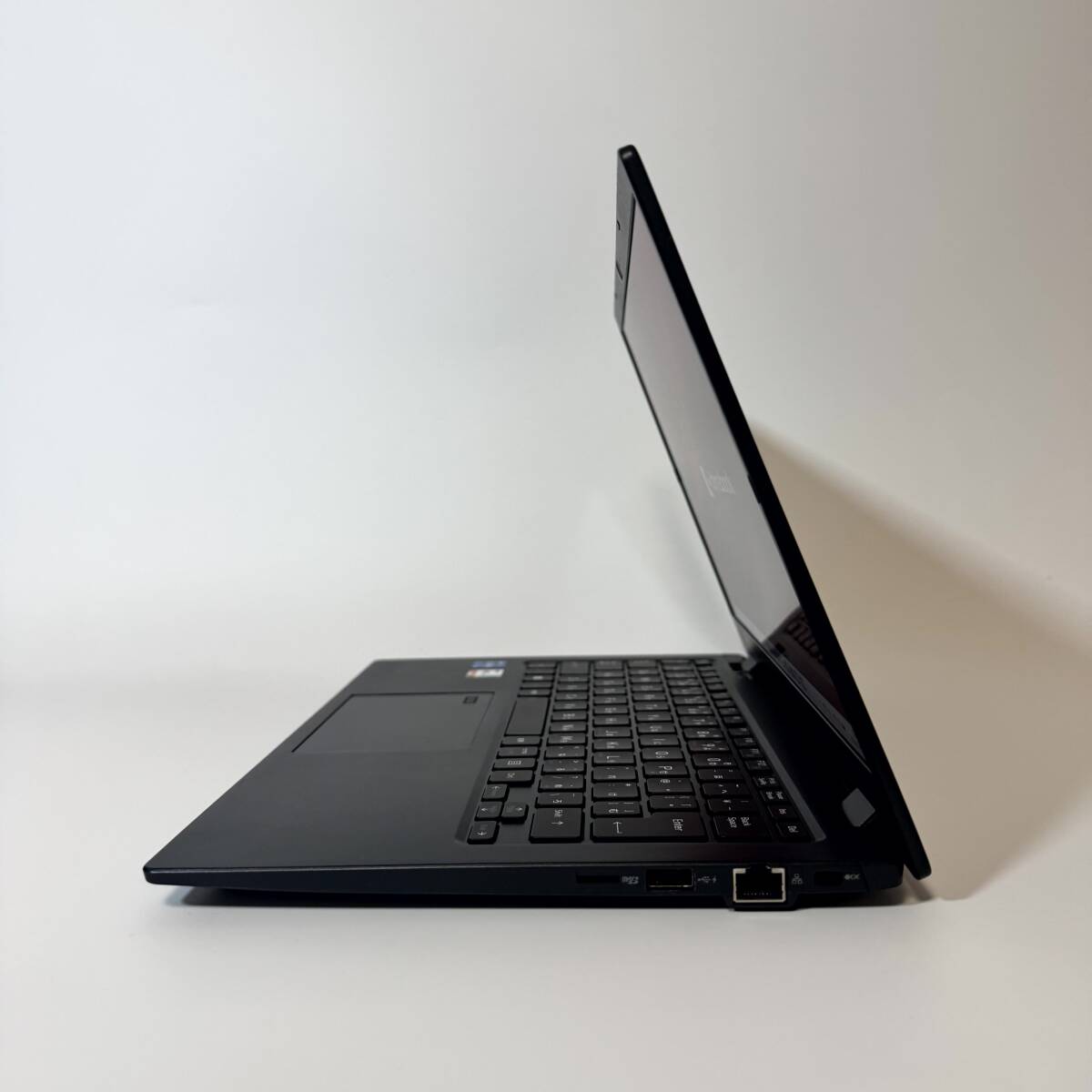 Dynabook/dynabook G83KW/Core i5-1235U/第12世代/SSD256GB/メモリ16GB/Windows11/13.3インチ/管理番號(hào):0105