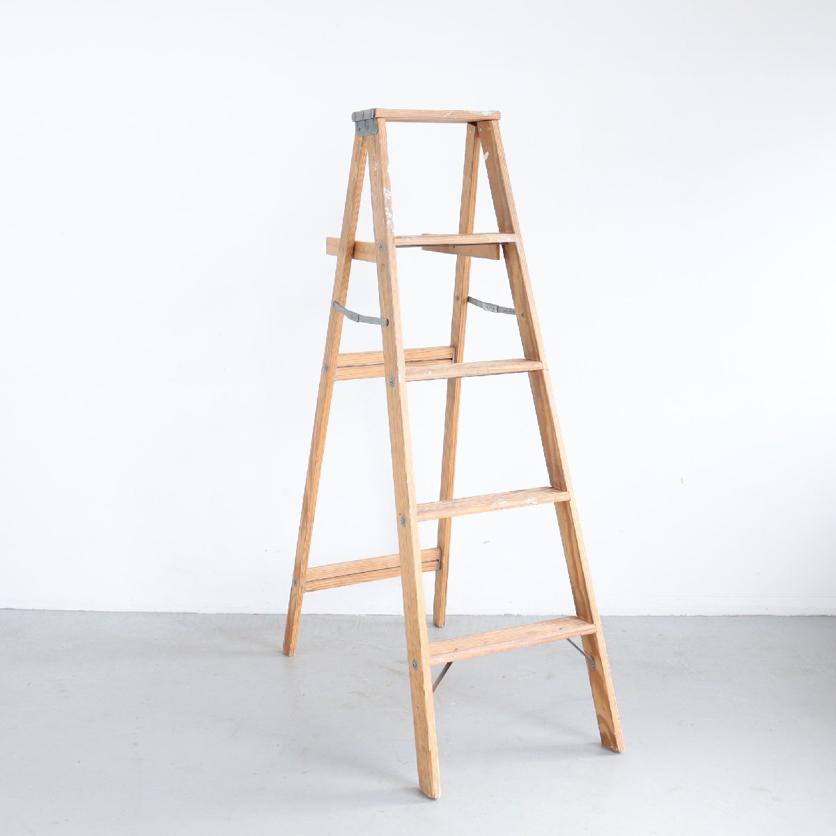 アメリカ ヴィンテージ 5段 腳立 / 木制ラダー stepladder ディスプレイ 店舗什器 ガーデニング アンティーク 雑貨＃702-25-203-22
