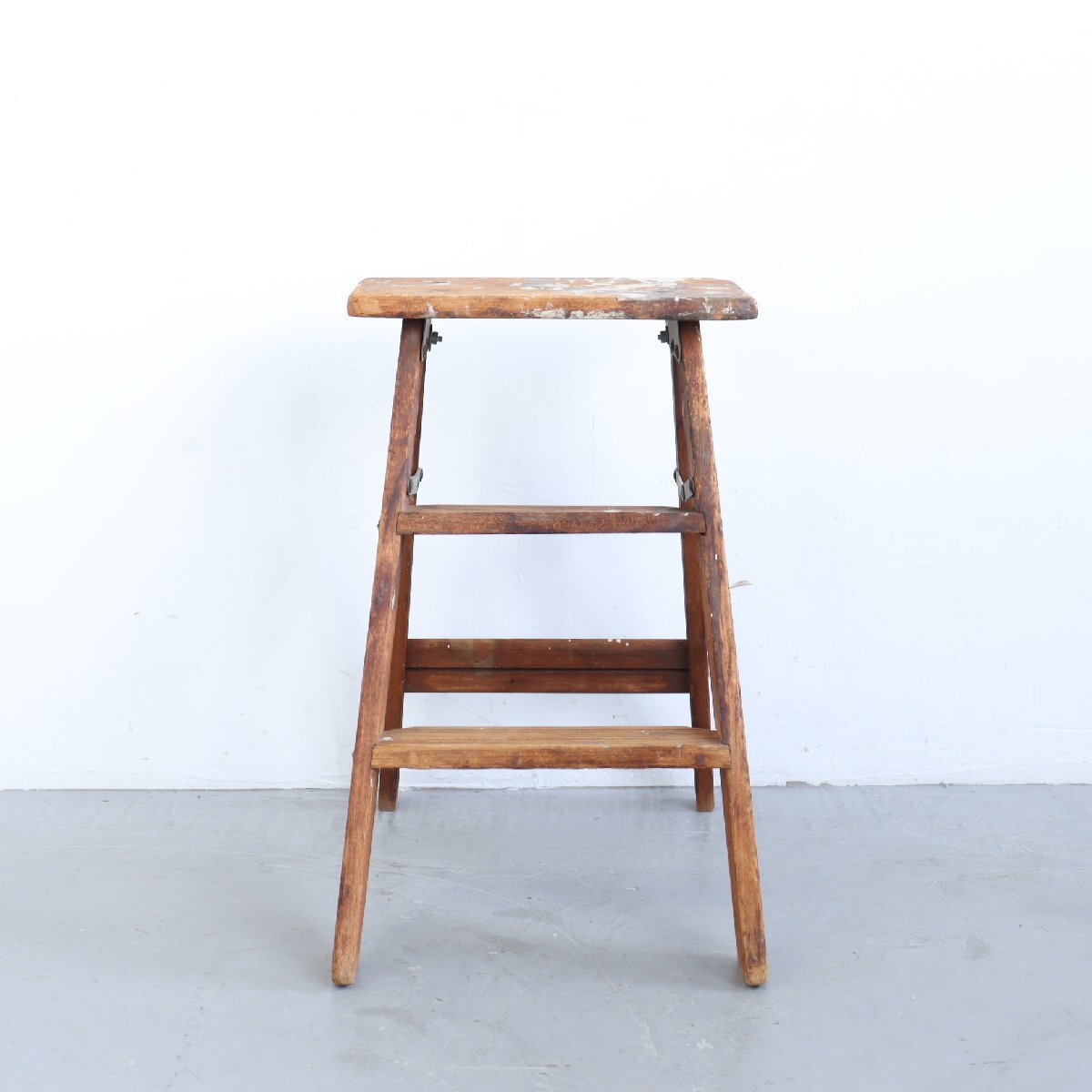 アメリカ ヴィンテージ old 3段 腳立 / 木制ラダー stepladder ディスプレイ 店舗什器 ガーデニング アンティーク 雑貨＃702-18-202-39