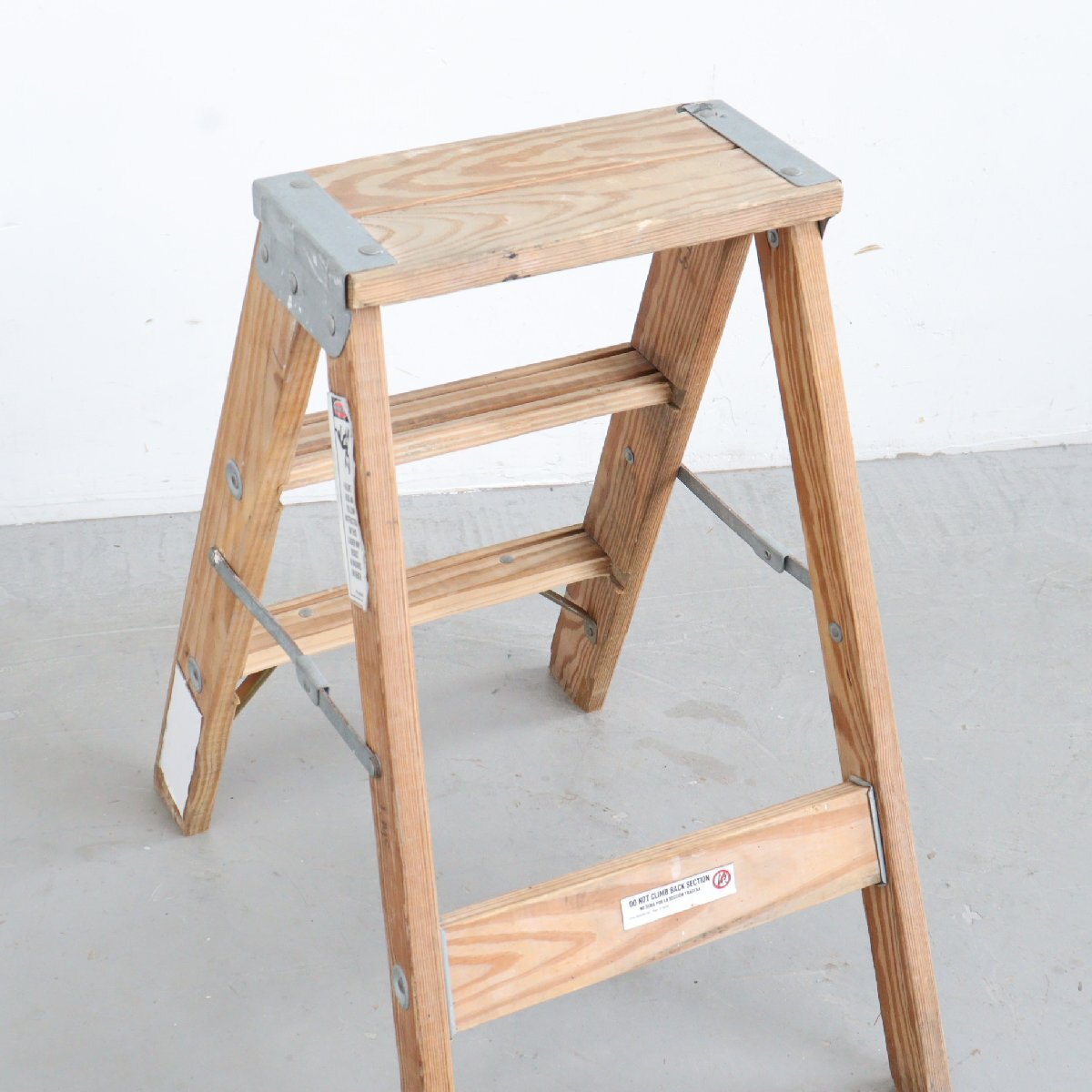 アメリカ ヴィンテージ 3段 腳立 / 木制ラダー stepladder ディスプレイ 店舗什器 ガーデニング アンティーク 雑貨＃702-18-202-46
