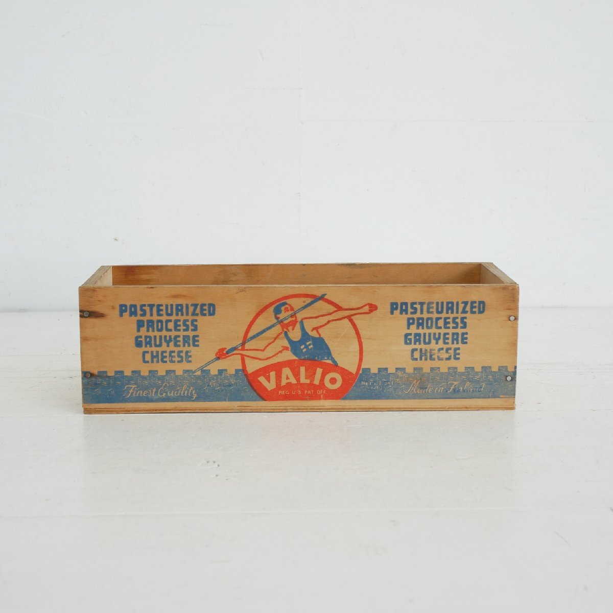 VALIO ヴィンテージ チーズボックス / フィンランド 乳制品 木箱 WOOD BOX 店舗什器 ディスプレイ小物 #610-10-038-467