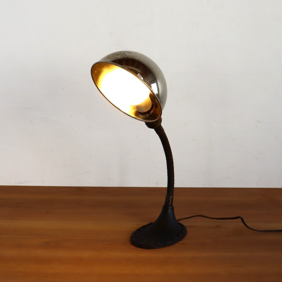 ヴィンテージ グースネックデスクランプ 照明  ライト インダストリアル VINTAGE DESKLAMP FARIES ヴィンテージ デスクランプ デスク