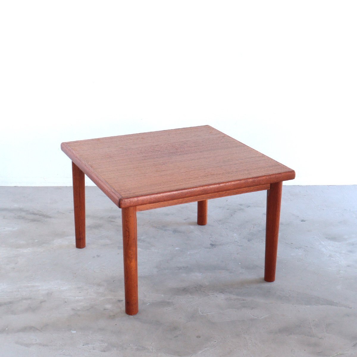 60's アンティーク ヴィンテージ チーク材 ミッドセンチュリー ソファ 60´s アンティーク ヴィンテージ チーク材 ミッドセンチュリー