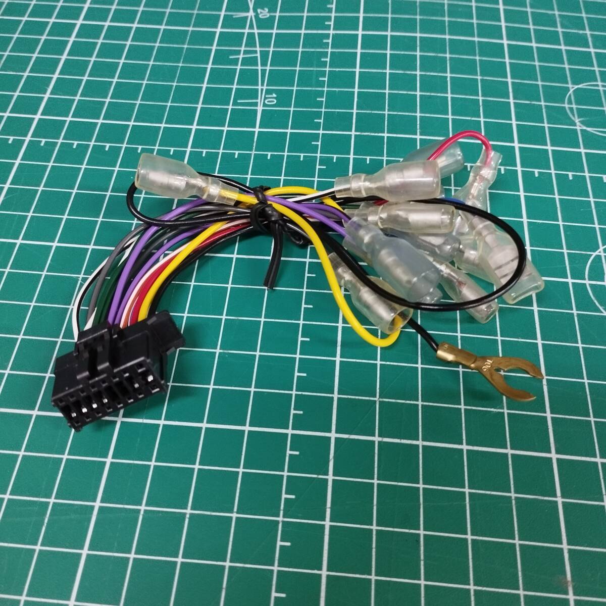 【s20251】パイオニア カロッツェリア カーAV AVメインユニット DEH-770 プレイヤー オーディオ デッキ リモコン 説明書付