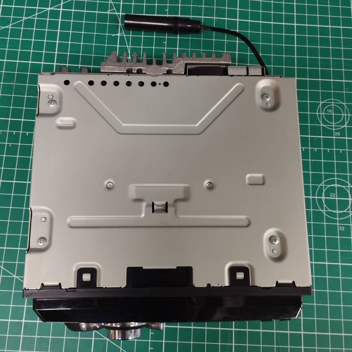 【s20251】パイオニア カロッツェリア カーAV AVメインユニット DEH-770 プレイヤー オーディオ デッキ リモコン 説明書付