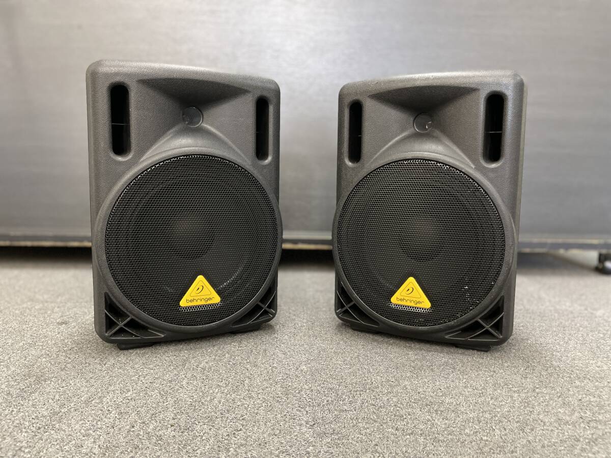 BEHRINGER B208D EUROLIVE パワードスピーカー 動作品 2-Way 200W 軽量 コンパクトウォールマウントブラケット付き
