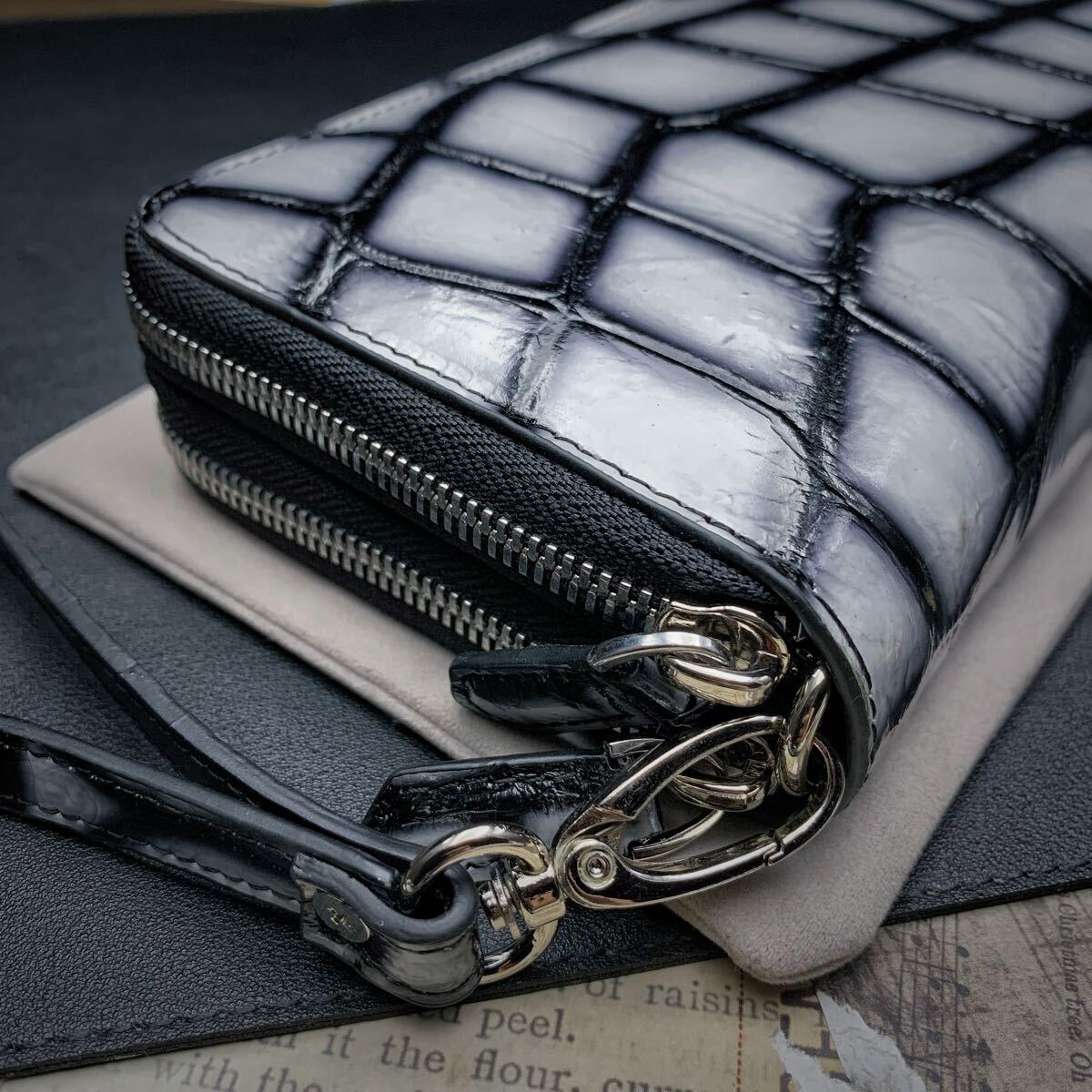 【実物撮影】新品 クロコダイル メンズ 長(zhǎng)財(cái)布 ラウンドファスナー 未使用 腹革 ワニ 希少手染め色 ダブルファスナー 長(zhǎng)財(cái)布