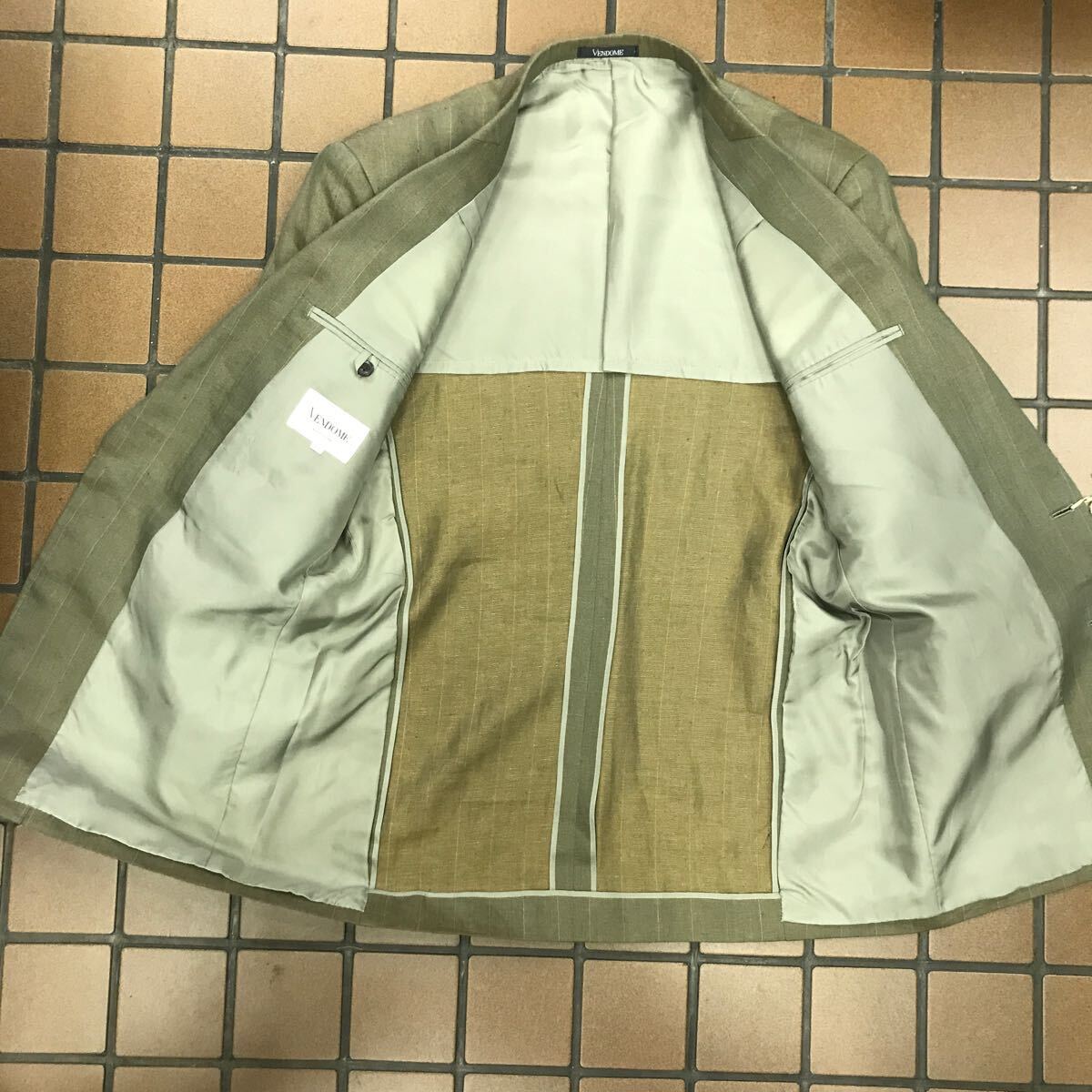 新品★激安タグ付き68,000円VENDOME高級ビンテージ2つボタンスーツセットアップサイズLブラウンオレンジ系玉虫カラー/ピンストライプ麻100_画像5