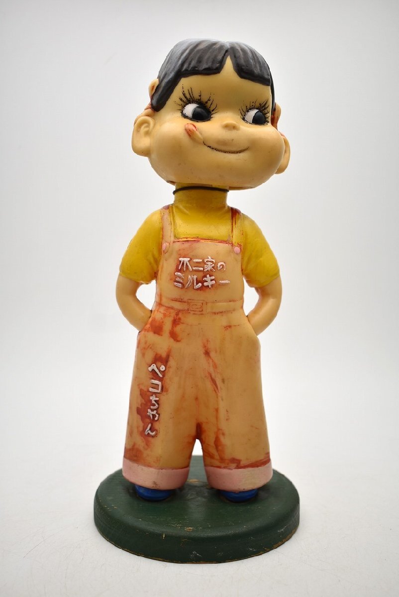 昭和レトロ　不二家ミルキー　ペコちゃん　ソフビ台人形 竜V765◇昭和レトロ FUJIYA 不二家のミルキー ペコちゃん 首振り