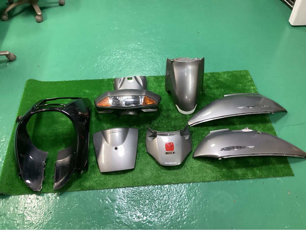 ZRX400 純正 テールカウル E4カラー 2006年式 エボニー ZRX400 純正 テールカウル E4カラー 2006年式 エボニー