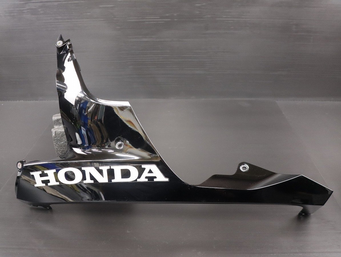 激安！CBR1000RR純正左側アンダーカウル！SC57/2006～/後期型_画像1