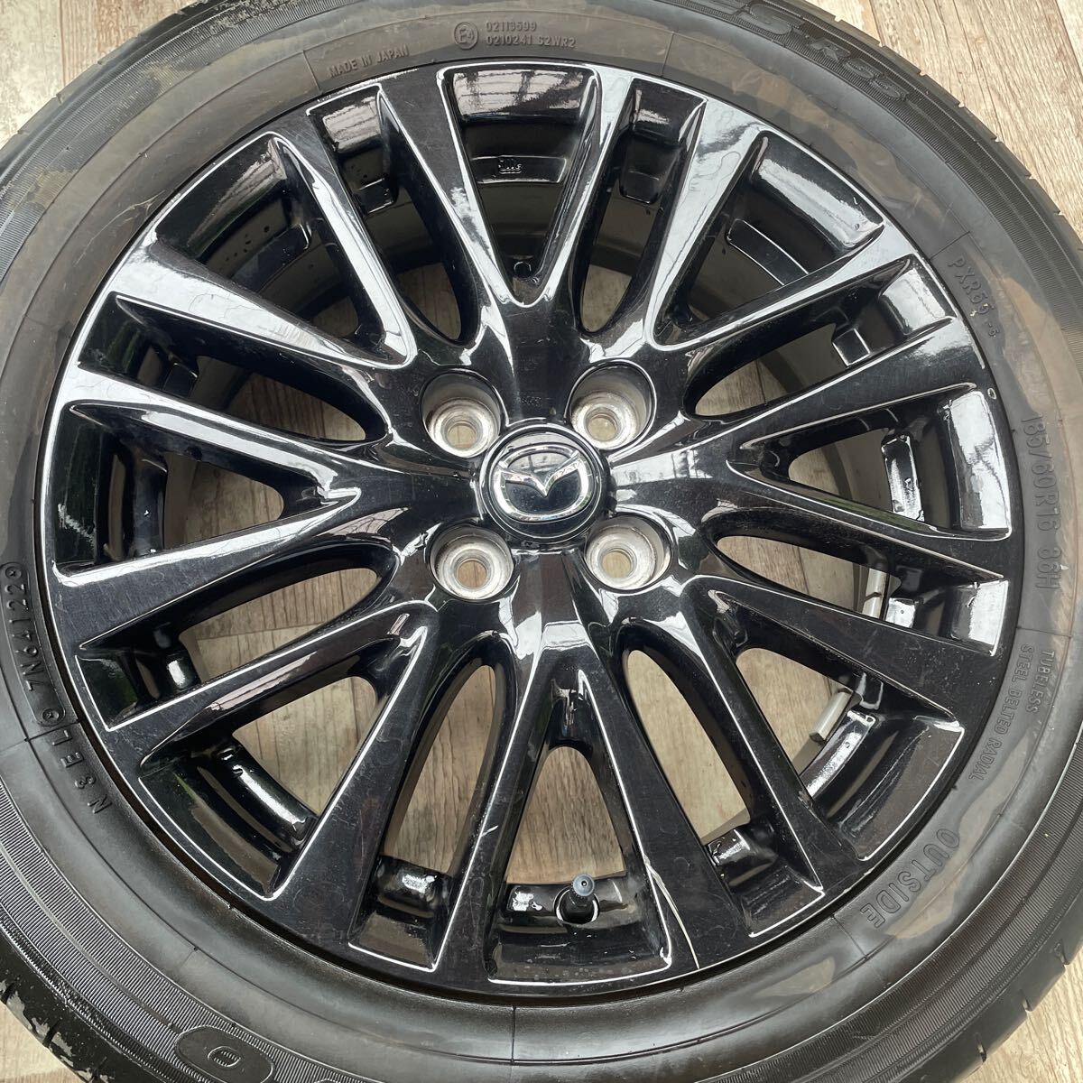 WH368 マツダ MAZDA2 ブラックトーンエディション 純正 16×5.5J＋40 PCD100 4穴　TOYO 185 60 R16 2022年制造　4本セット
