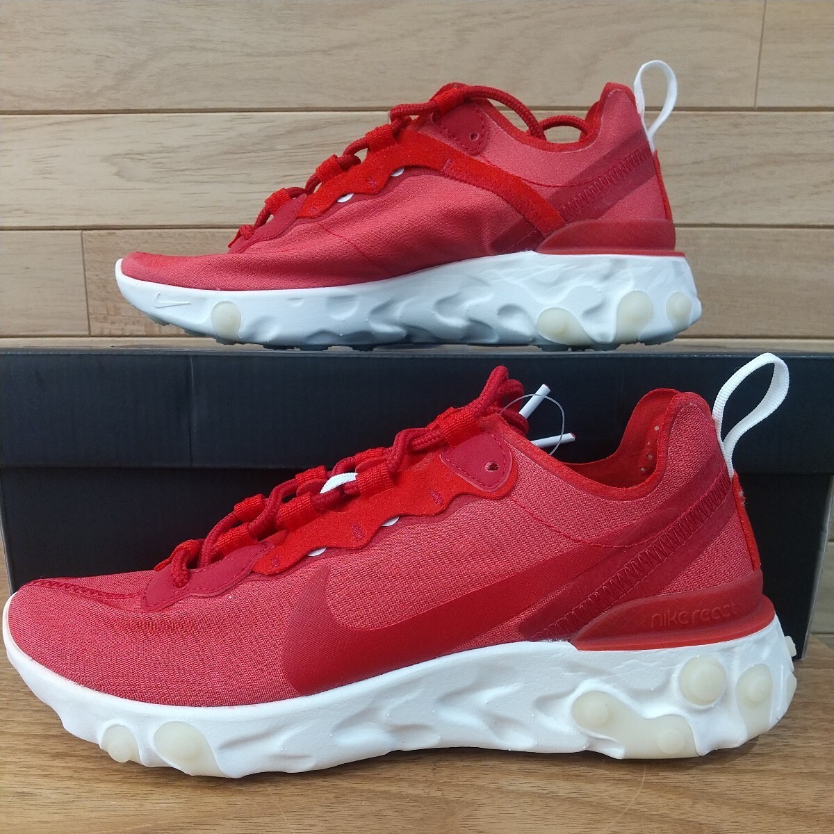 WMNS REACT ELEMENT 55 "VALENTINE'S DAY" CV2206-661 (ユニバーシティレッド/ホワイト/セイル/ジムレッド)
