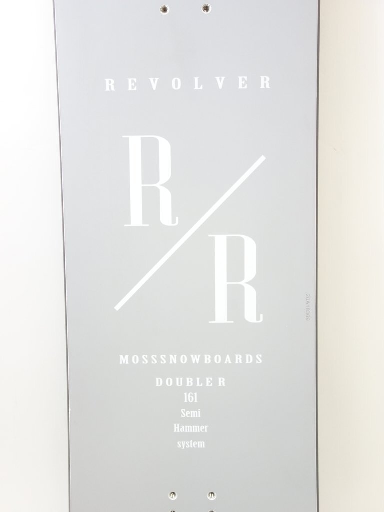 未使用 MOSS 2022-2023年モデル REVOLVER RR TI 161cm モス スノーボード リボルバー 39349-26
