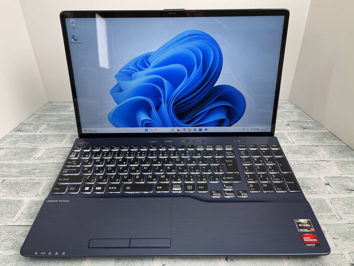 富士通 LIFEBOOK AH56/H2 ノートパソコン AMD Ryzen 7 7730U @ 2.00GHz メモリ16GB+SSD512GB+Blu-ray 15.6型FHD Win11 送料無料 N7J1015_画像2