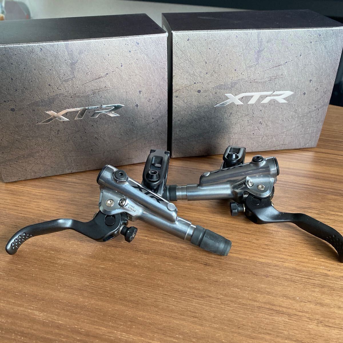 XTR BL-M9120 左右セット　シマノ　油圧　ブレーキレバー　9120 マウンテンバイク　クロスバイク　フラットバー　SHIMANO 