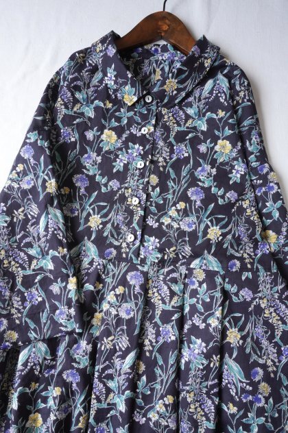 ?ハンドメイド?cotton?黒色地に花柄?襟付きOP?著丈オーダー?