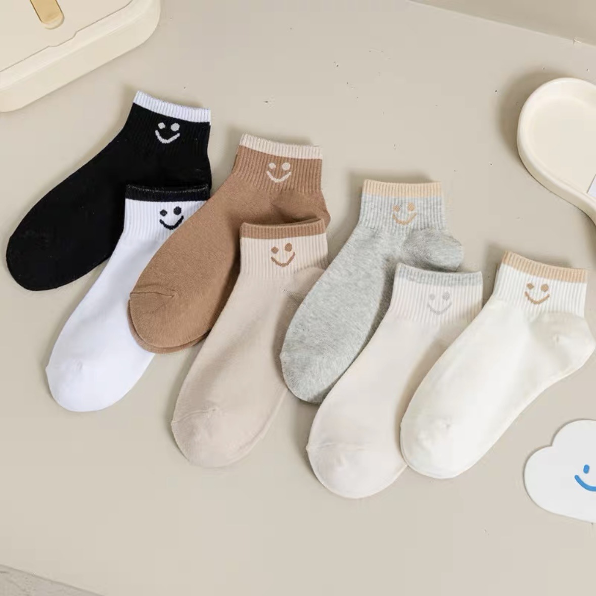 くるぶし ニコちゃん靴下 スニーカーソックス ショート丈 6足セット 可愛い