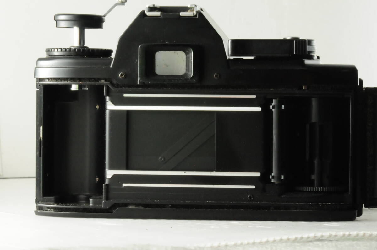 NIKON ニコン EM ブラック 作動(dòng)品 フィルムカメラ 美品