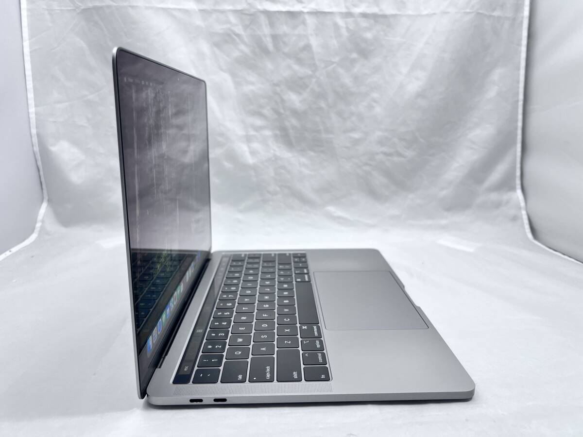 Macbook pro 13インチ　2019　シルバー Amazon.com: Apple Mid 2019 MacBook Pro Touch Bar with 1.4