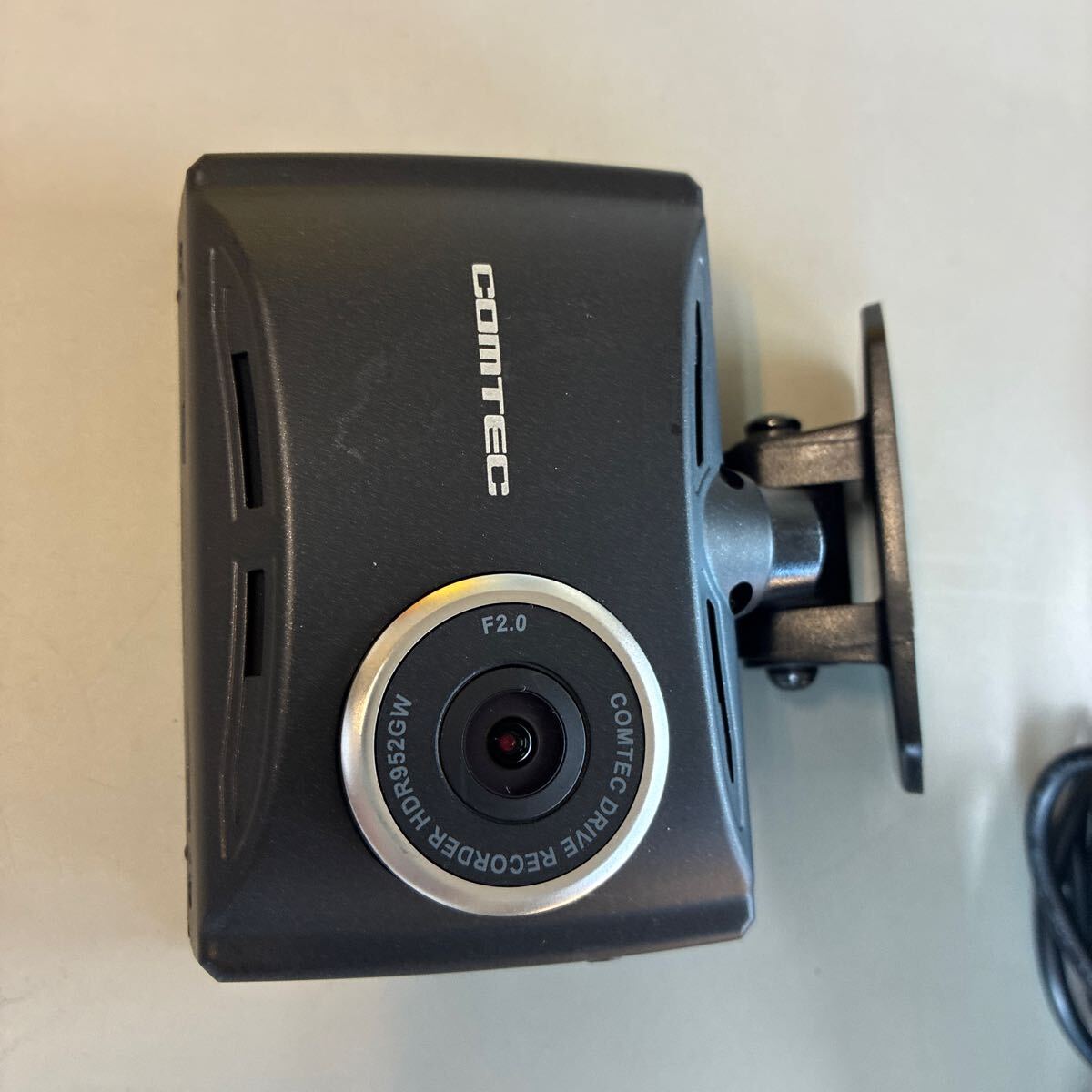 SAKU HDR952GWコムテックドライブレコーダー前後 中古品 COMTEC HDR952GW 前後 カメラ GPS搭載 ドライブレコーダー SD