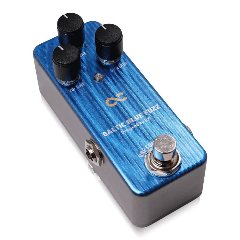 最落無し! One Control　BALTIC BLUE FUZZ　/ a49036　音の壁の圧力を保ちながらギターサウンドを細部まで表現(xiàn)するファズペダル　1円