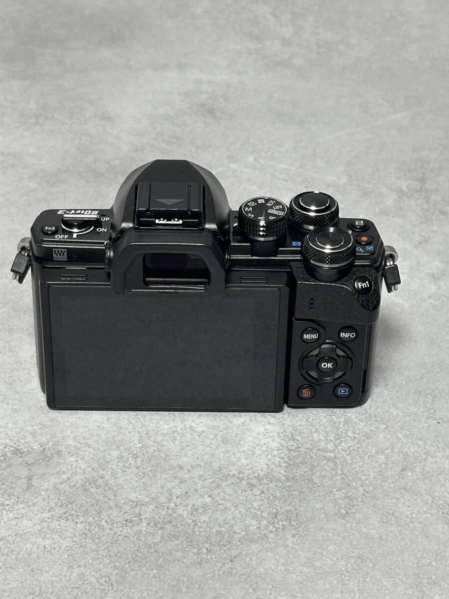 OLYMPUS Olympus OM-D E-M10 MarkII беззеркальный однообъективный камера *ST5/40*