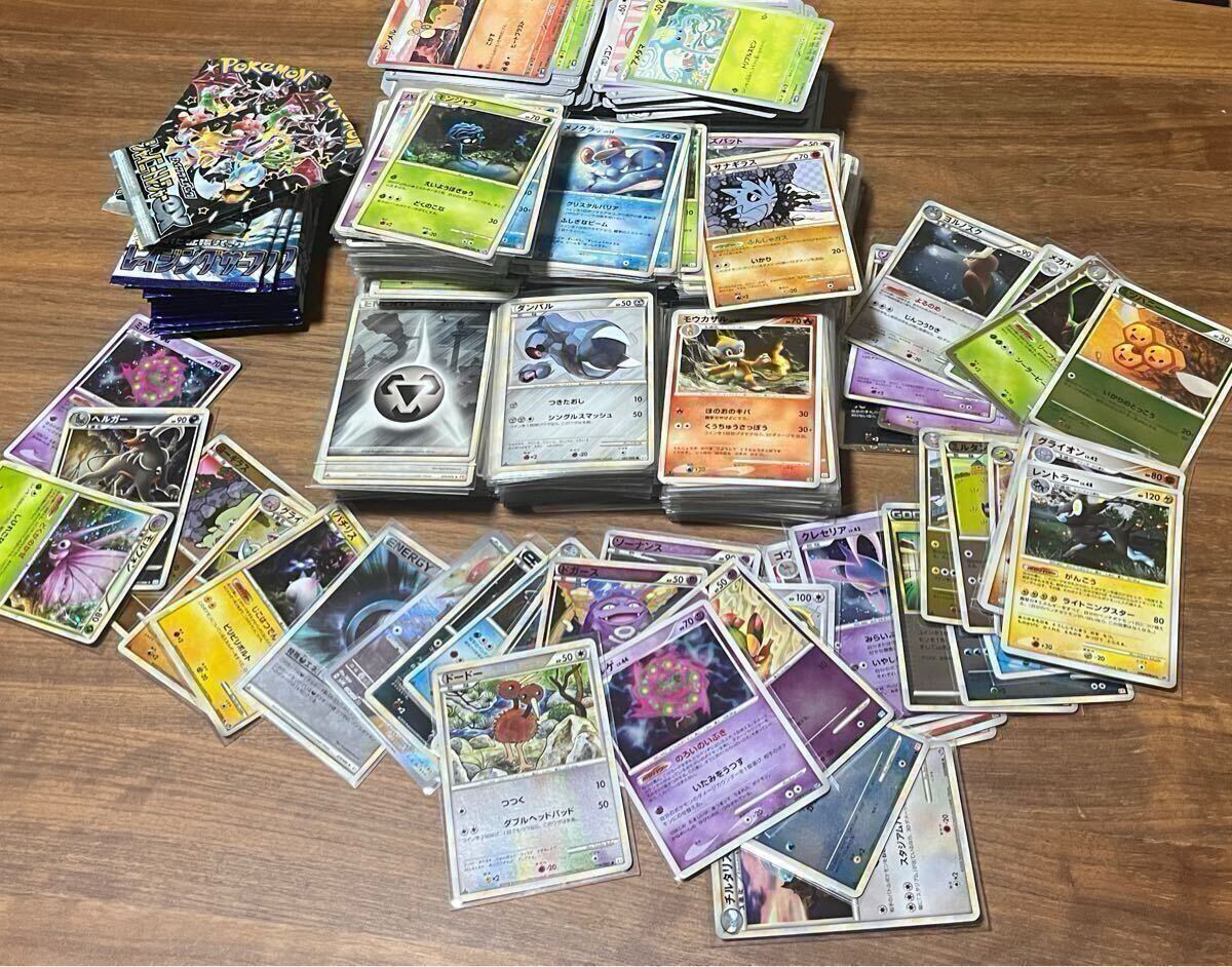  Pokemon карта .. товар примерно 2.2 kilo минут 