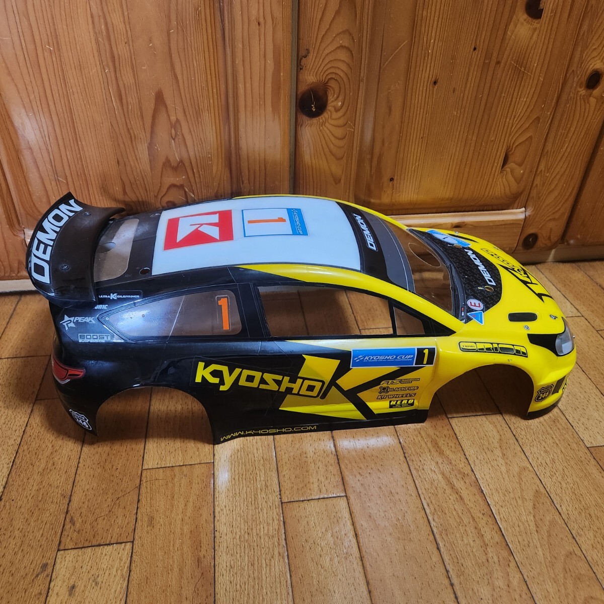  быстрое решение { бесплатная доставка }1/9 GP Kyosho Demon корпус радиоконтроллер 