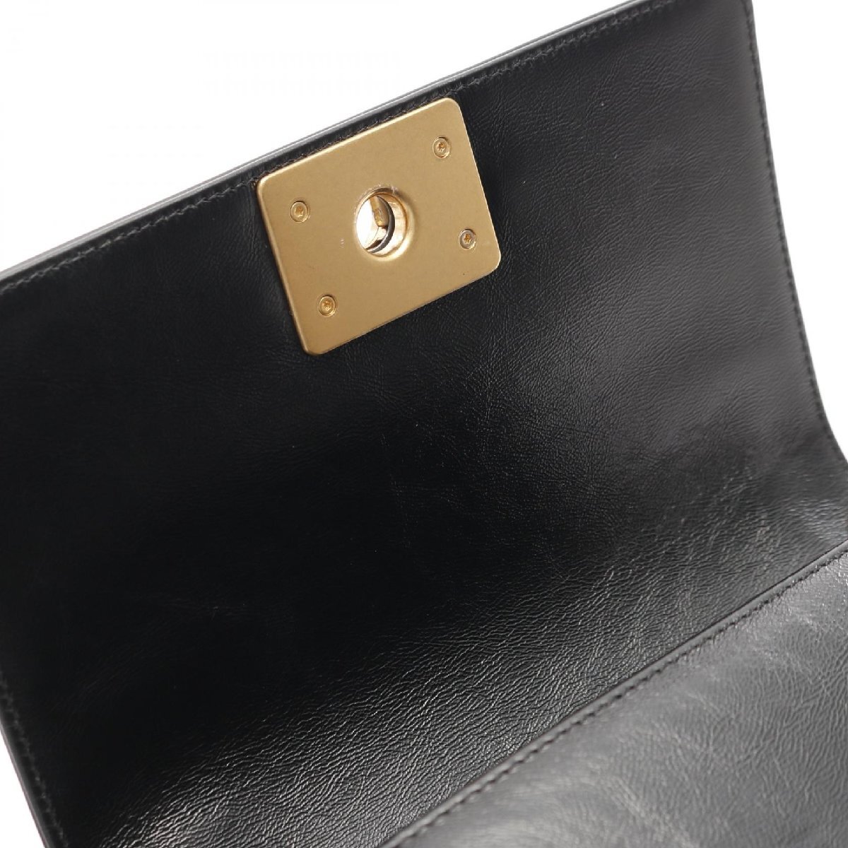 シャネル ボーイシャネル スモール ブランドオフ CHANEL レザー ショルダーバッグ ラムスキン 中古 レディース