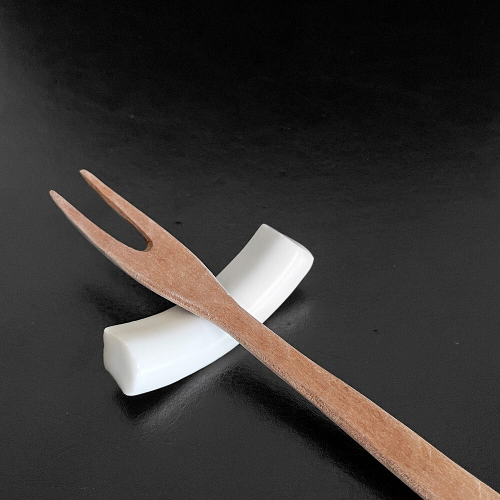 ね様のみご購入いただけます。　黒田泰蔵　箸置　白磁 □ 黒田泰蔵 箸置き 白磁 現代作家 C