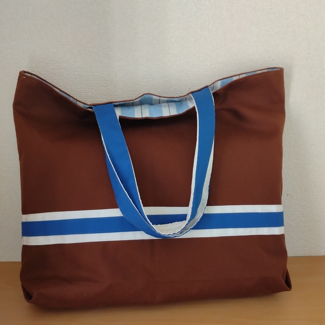 ハンドメイド 大きめ レッスンバッグ　ポケットあり　コットン制　茶（青白）ストライプ　白青　中學(xué)年　高學(xué)年　男子　Y字