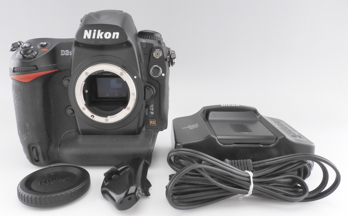 ニコン Nikon　D3S?。?85,463回）　現(xiàn)狀品